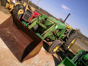 Main image John Deere 2950
